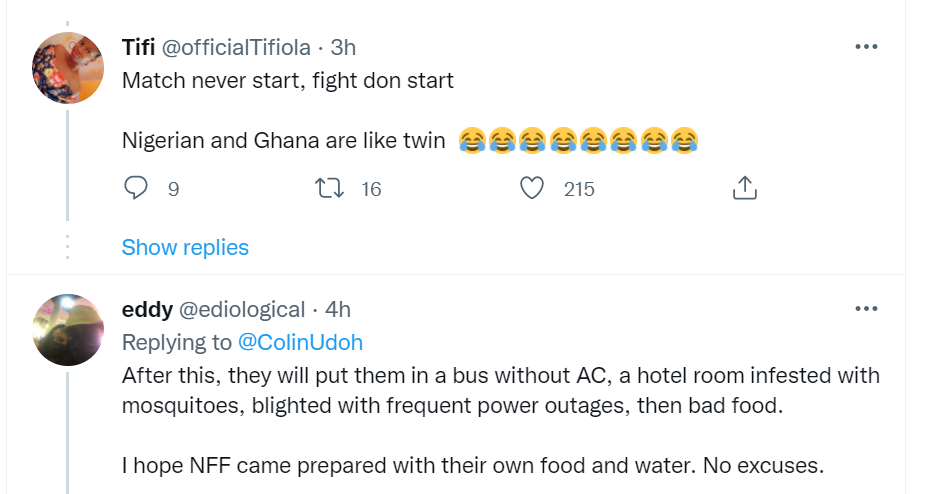 Nigerians react to the passenger stairs Super Eagles players were given after arriving Ghana (video)