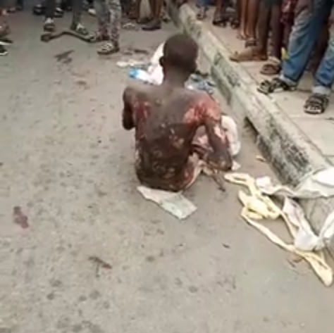 Angry mob sets suspected robber ablaze in Akwa Ibom 