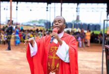JUST IN: Father Mbaka apologizes to Peter Obi, rectracts ‘Stingy’ comments
