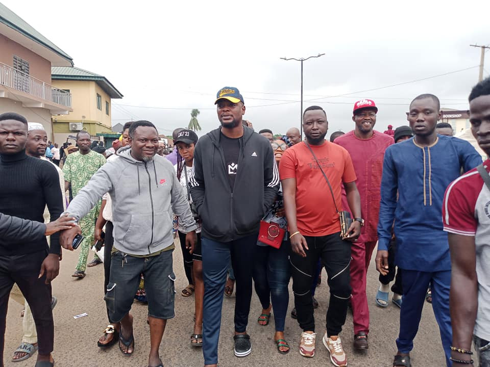 Insecurity: Massive protest rocks Ogbomoso over kidnapping and murder of LAUTECH student, hotelier 