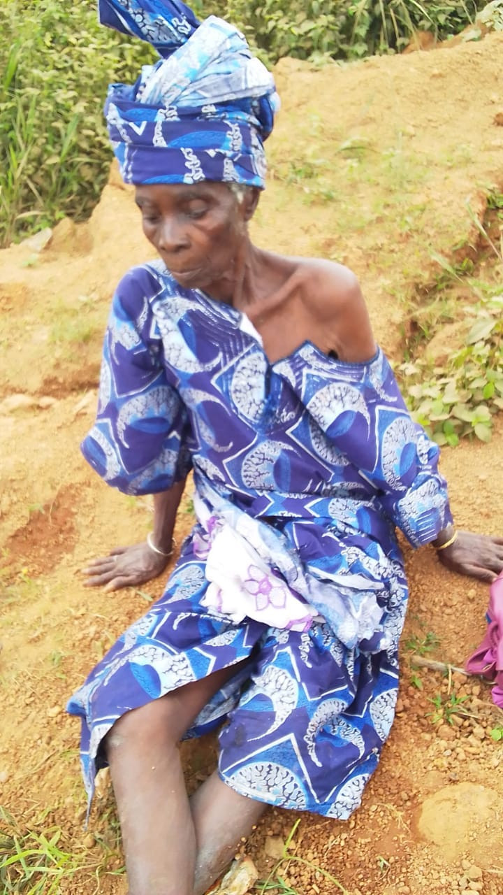 Man seeks help to locate family of elderly woman found roaming in Osun 