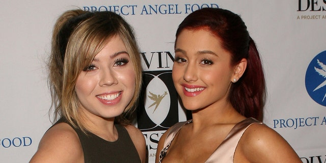 Jennette McCurdy shared why she was "jealous" of Ariana Grande while filming their Nickelodeon show "Sam &amp; Cat."