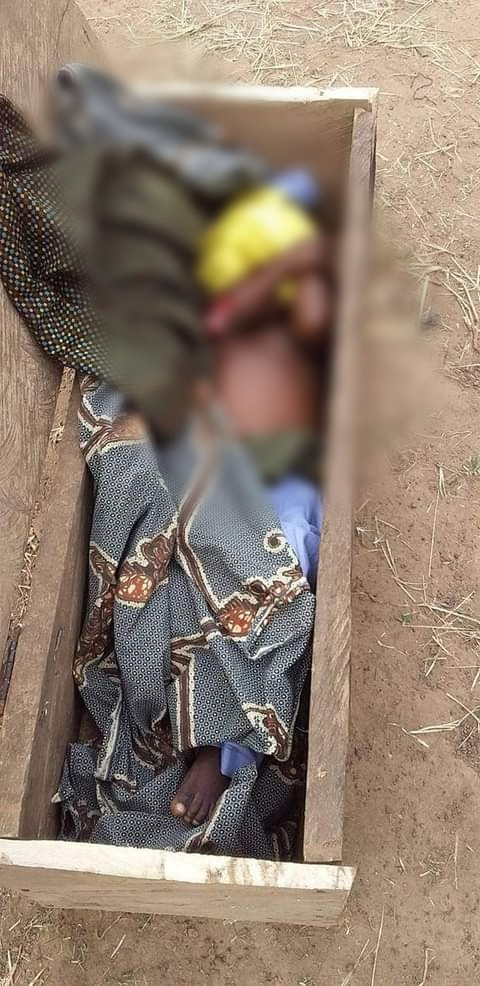 Suspected Fulani herdsmen invade market and communities in Benue, kill 18 including children (graphic photos)